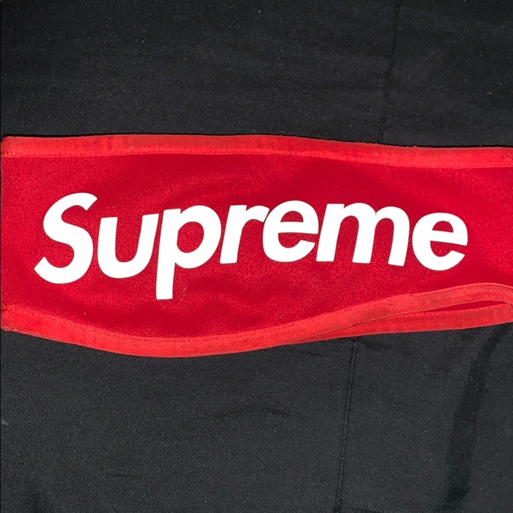 Supreme headband
